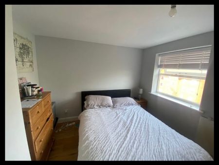 1 Bed Flat, Henry Doulton Drive, SW17 - Photo 4