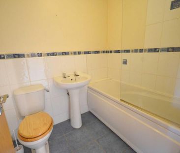 2 bedroom terraced house to rent - Photo 6