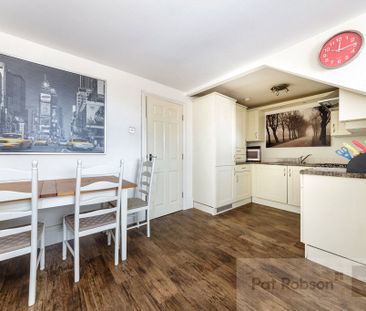 Grosvenor Road, Newcastle Upon Tyne - Photo 3