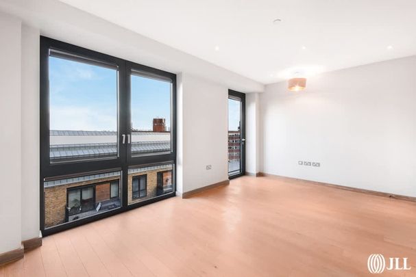 Bellwether Lane London SW18 - Photo 1