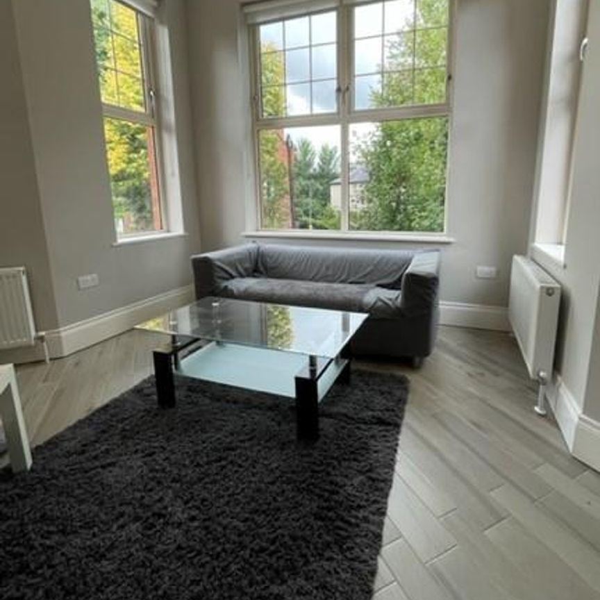 Apt 7 35-37 Sans Souci Park, Malone Road, BELFAST, BT9 5BZ - Photo 1