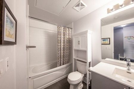 For Lease - 60 Berwick Avenue Unit# 704, Toronto, Ontario - Photo 3