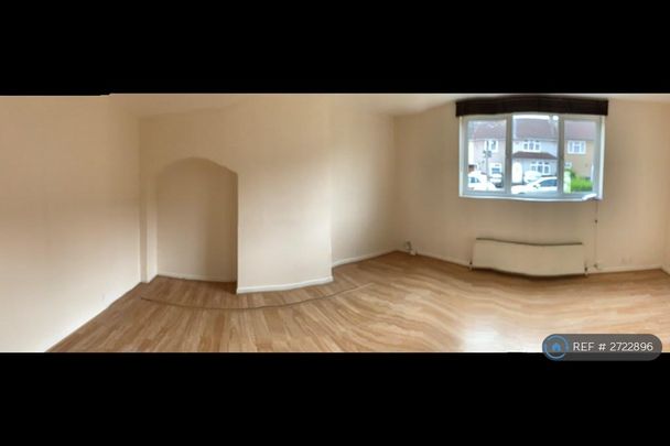 2 bedroom terraced house to rent - Photo 1