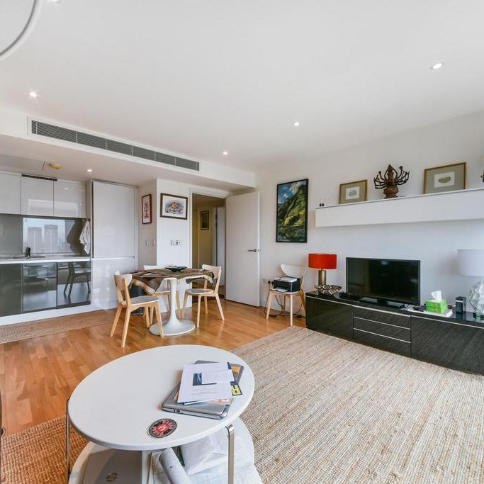 1 bedroom flat to rent - Photo 1