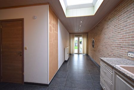 INSTAPKLARE RIJWONING MET 3 SLAAPKAMERS - Photo 4