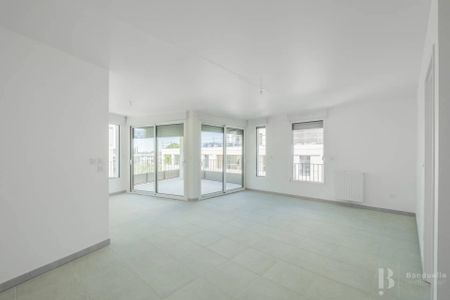 Rental Apartment Bordeaux Saint-Jean - Photo 2