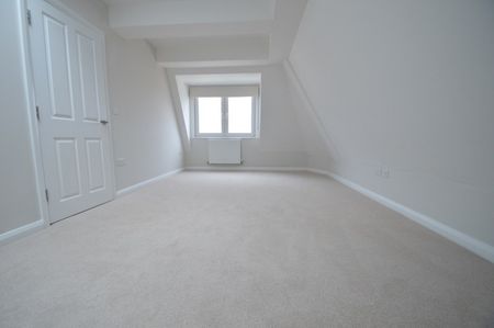 Chalvey Road East, Slough, Berkshire,SL1 - Photo 4