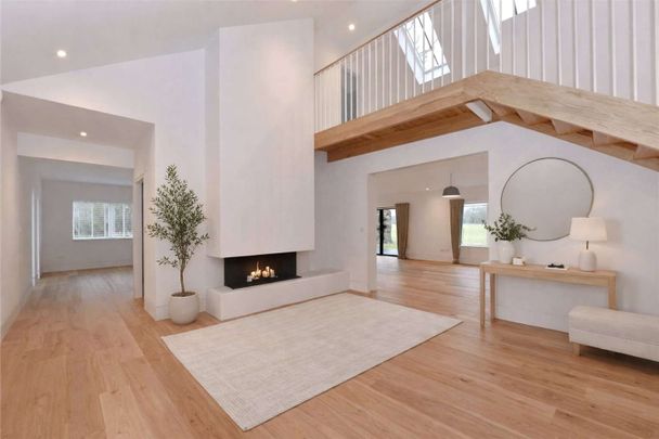 A modern and architecturally designed house of the highest order situated on an historic private country estate with wonderful rural views. - Photo 1