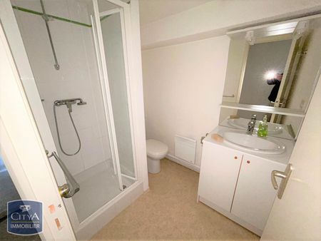 Location Appartement 2 pièces 33m² CLERMONT FERRAND 63000 - Photo 3