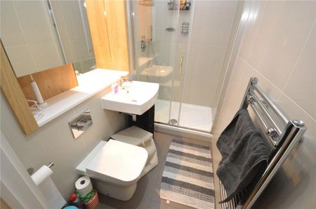 1 bedroom apartment to rent - Photo 5