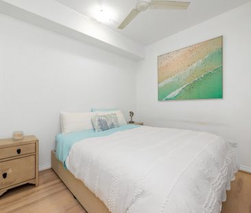 Fully Furnished Living in the Heart of New Farm! - Photo 3