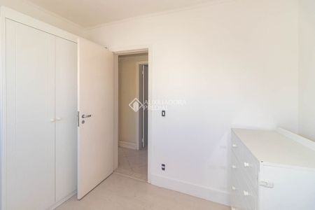 Apartamento com 3 quartos e 140m² para alugar em Centro Histórico, Porto Alegre. - Foto 4