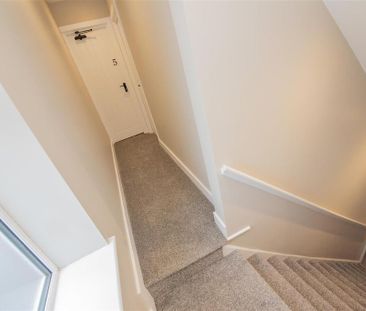 1 bedroom in a house share to rent - Photo 4