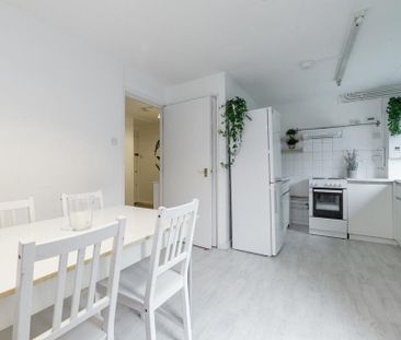 3 bedroom townhouse to rent - Photo 5