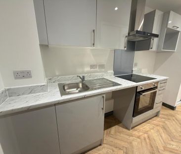 Studio to rent - Photo 5