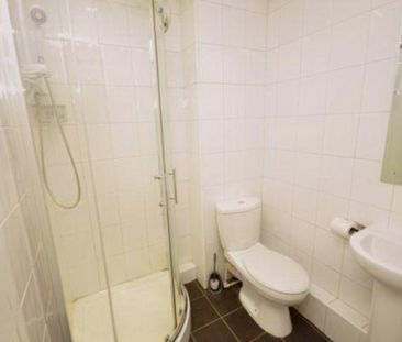 1 Bed - Kirkgate, Oldgate, Town Centre, Huddersfield - Photo 1