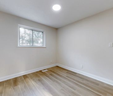 For Lease - 85 Primula Crescent Unit# MAIN, Toronto, Ontario - Photo 2