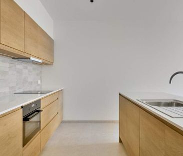 Appartement te huur in Kortrijk voor € 1.600 met 3 slaapkamers - Foto 5