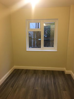 1 Bed Flat, Overstone Road, W6 - Photo 1