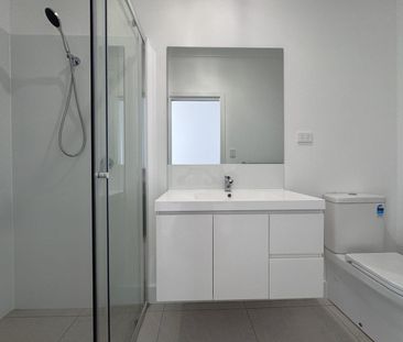 Immaculate 2 bedroom Home Unit with Mountain District Views - Ducte... - Photo 6