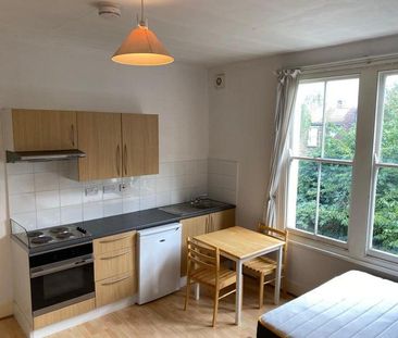 Studio to rent - Photo 5