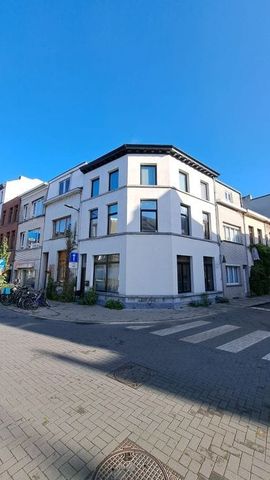 Appartement te huur - Photo 2