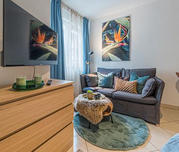 City-Residence: Modernes Apartment in Laufnähe zur Leipziger Straße - Photo 1