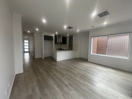 “Stunning Near New Home in the Heart of Tarneit” - Photo 3