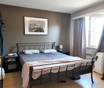 Volledig gerenoveerd appartement op wandelafstand van het centrum! - Photo 3