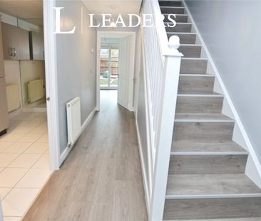 3 bedroom house to rent William Harris Way, Colchester, Essex, CO2 - Photo 5