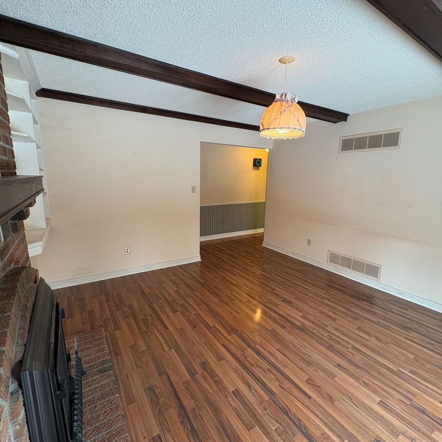 For Lease - 179 Digby Road, Oakville, Ontario - Photo 1