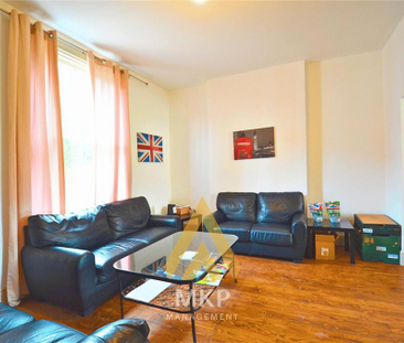 7 bedroom end of terrace house to rent - Photo 2