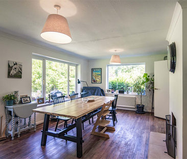 3 bedroom detached house to rent - Photo 2