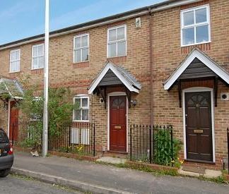 2 bedroom terraced house to rent - Photo 5