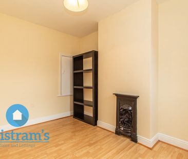 2 bed Mid Terraced House for Rent - Photo 2