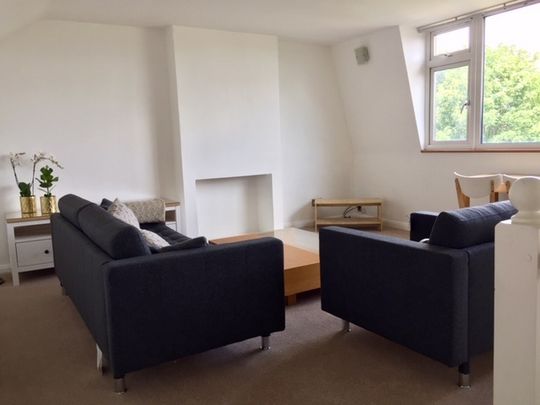 2 Bed Flat, Trinity Rd, SW18 - Photo 1
