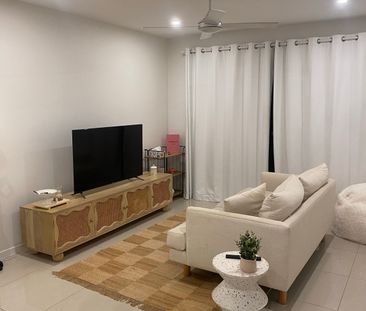 Mount Gravatt East - Photo 1