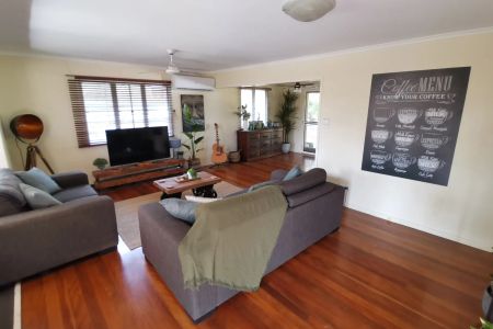 16 Heston Street, - Photo 2