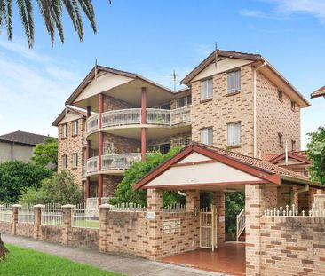 13/10-20 Fifth Avenue, Campsie NSW 2194 - Townhouse For Rent | Domain - Photo 6