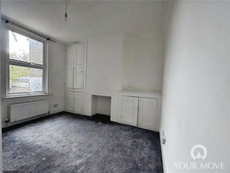 3 bedroom terraced house to rent - Photo 2