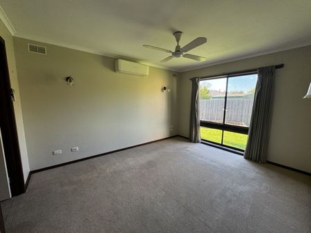 Space, Functionality, and Convenience. - Photo 3