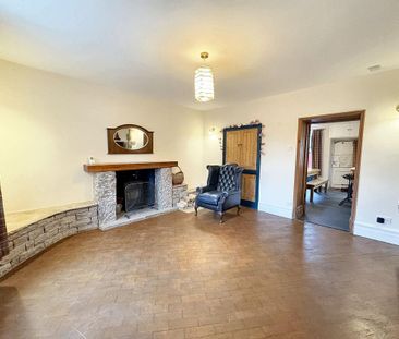 3 bedroom terraced house to rent - Photo 2