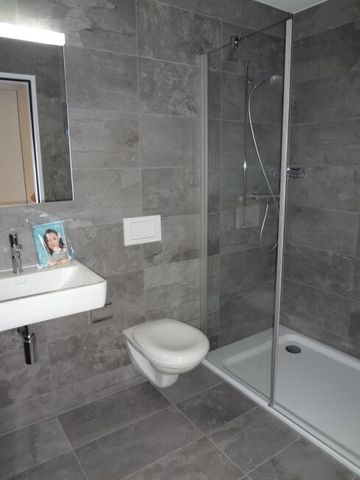 A mouse click for the apartment's chance - Photo 3