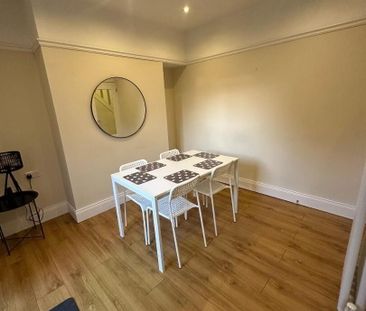 Ravenscroft Avenue, BT55BB, Belfast - Photo 3