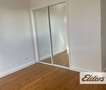 Tidy, Convenient Unit - Photo 4