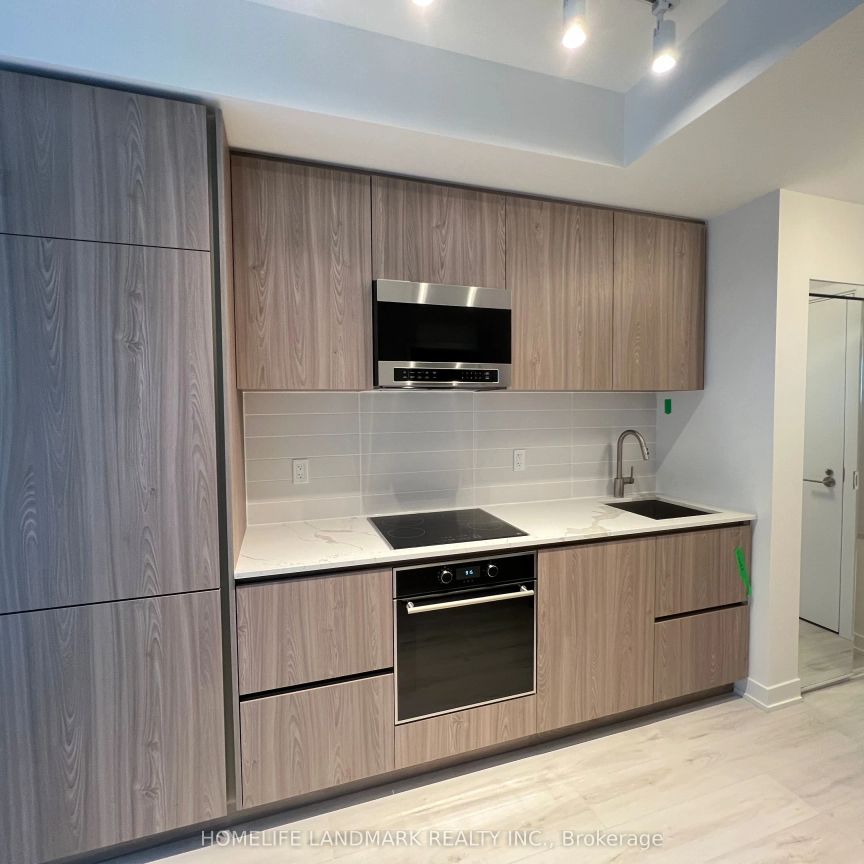 120 Broadway Avenue #1208N - Photo 1