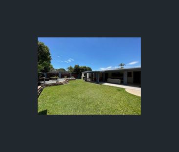 Pool, Solar & Space - The Complete Family Home - Photo 6