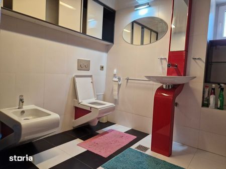 inchiriez apart de LUX, ULTRACENTRAL, 2 cam complet mobilat si utilat - Photo 4