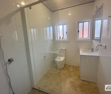 Completely refurbished Taree West home - Photo 4