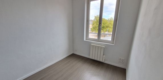 Location Appartement ROUEN - Photo 2